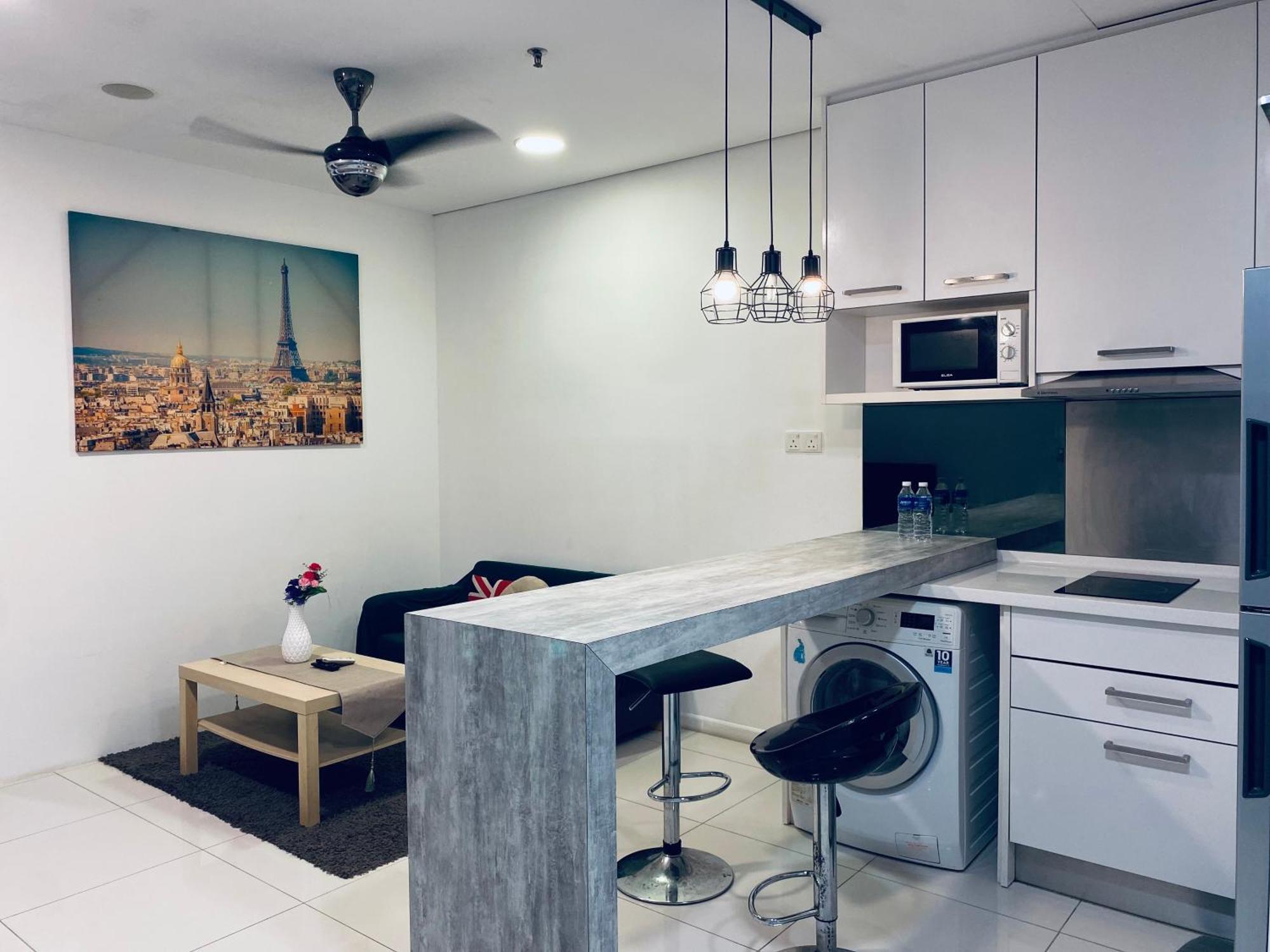 Apartment Near Klcc By Grihoz Kuala Lumpur Exterior photo